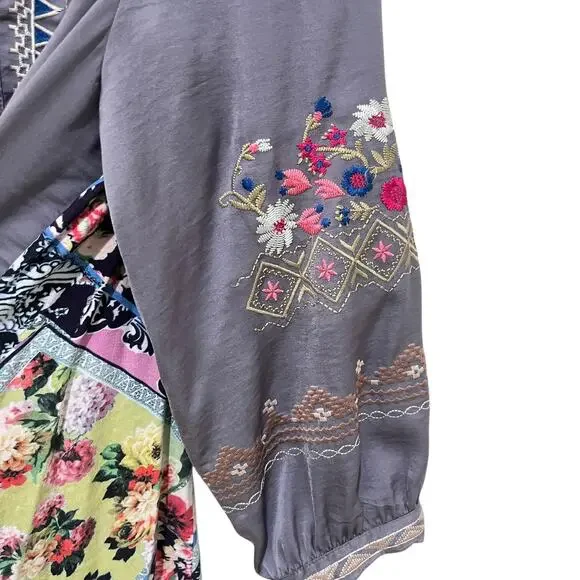 John Mark Shirt Womens Large Gray Embroidered Floral Boho Tunic Top Blouse - Picture 5 of 10